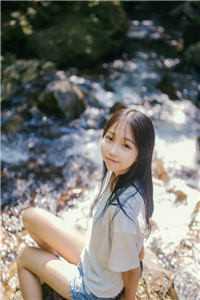 红颜政道美人添香