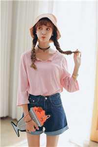 校草爱上转校生