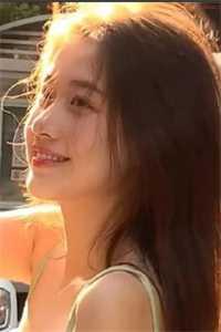 重生后我抱紧军长大腿原创