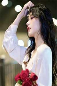 重生后妹妹选择跟爸爸 吃饭不打嗝