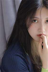 她穿越到修仙界